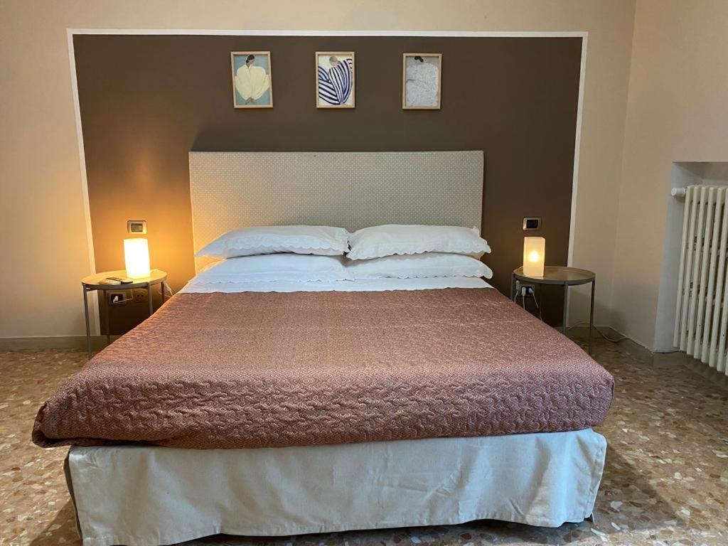 Casa Viola A 900 Mt Dalla Staz. Centrale Pescara Luaran gambar