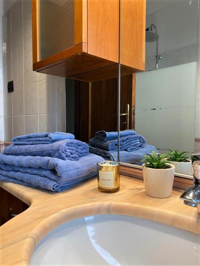 Casa Viola A 900 Mt Dalla Staz. Centrale Pescara Luaran gambar