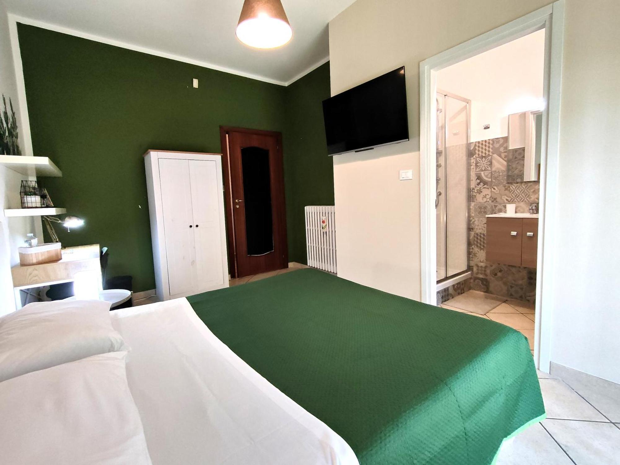 Casa Viola A 900 Mt Dalla Staz. Centrale Pescara Luaran gambar